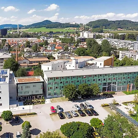 Eco 3*
