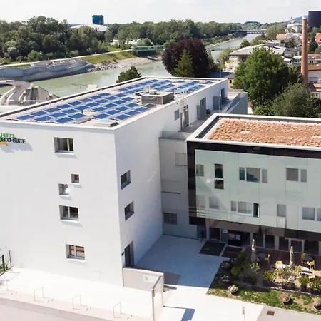 Eco Hotel 3*